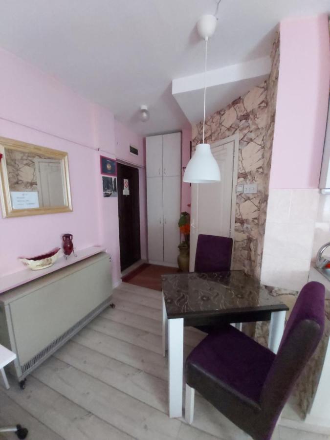 Appartement Keti 1 à Belgrade Extérieur photo